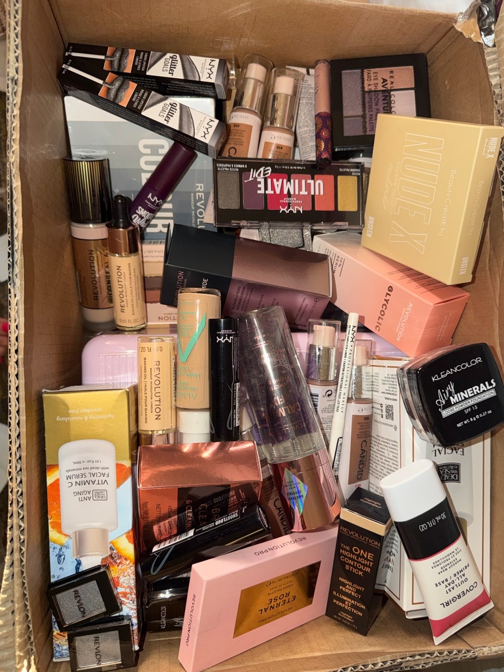 Mystery makeup / skincare / accessories/ self care / jewelry